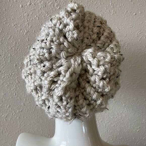 Loose Knit Crochet Hat EUC  - Picture 3 of 4